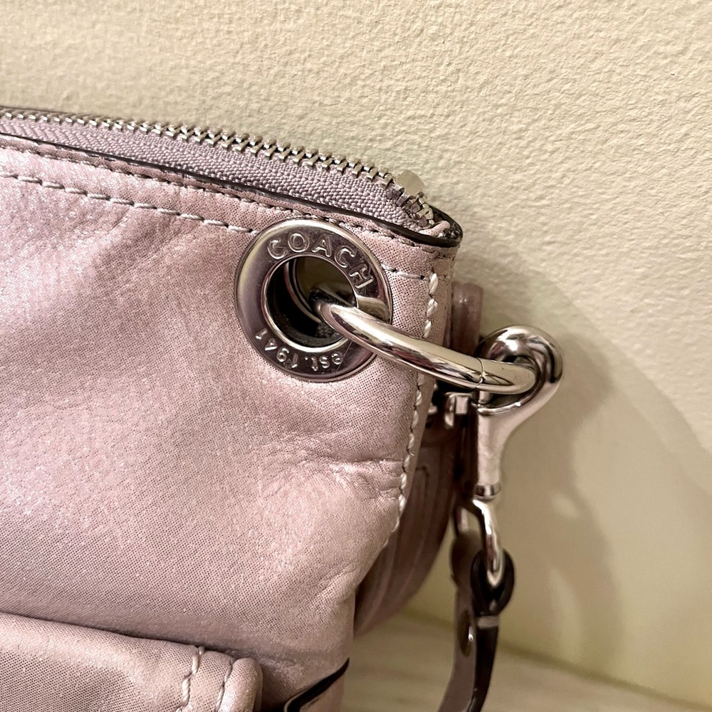 Coach Poppy Hippie Silver Metallic Leather Tote & Wallet - Picture 6 of 13
